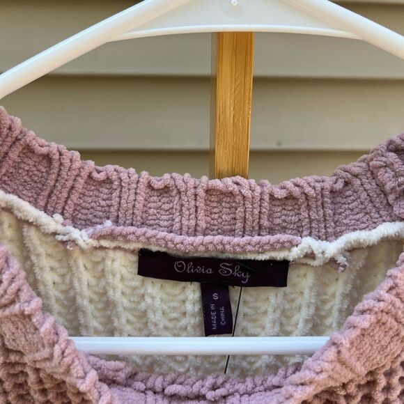 Olivia Sky || Woman’s Chevron color block warm soft pink mauve sweater - Picture 5 of 6